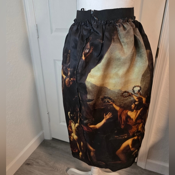 D&G skirt with epic print. Size 44 European - Picture 2 of 16
